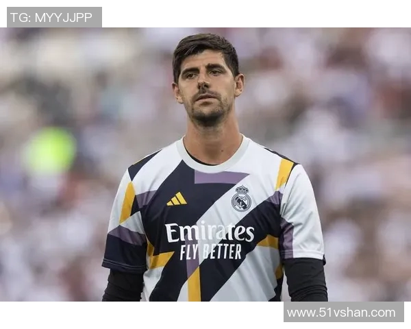 库尔图瓦：守护球门的传奇门将与他的辉煌职业生涯探秘