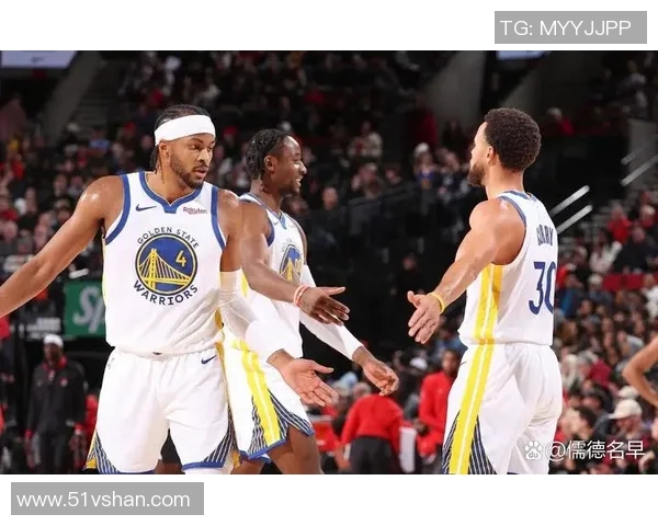 洛杉矶湖人与勇士的激烈对决揭示了NBA季后赛的无限可能性与精彩瞬间